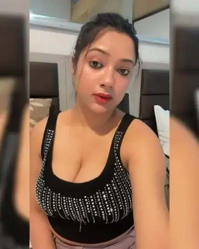 Call Girls Service Hukeri